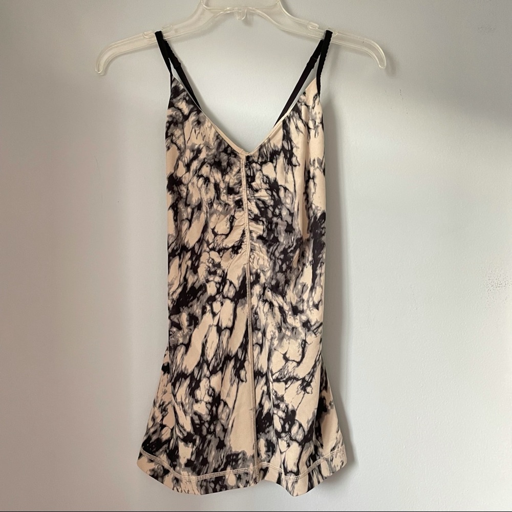 Lululemon Black Beige Marble Tank